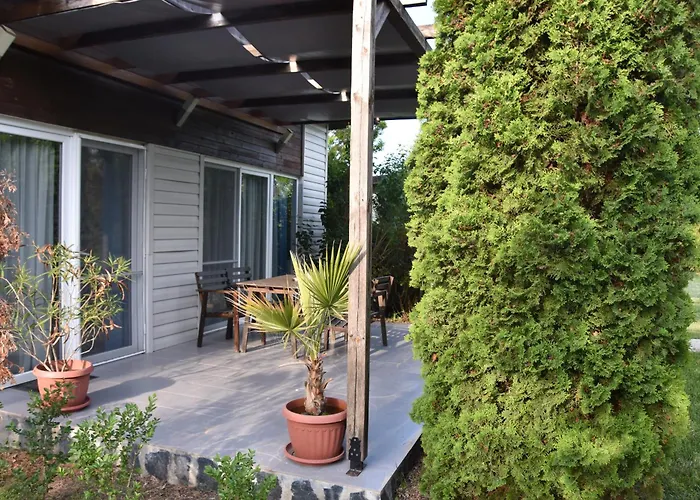 Krapets Holiday Villas